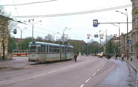 1987