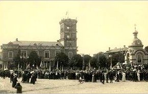 Здесь, в пожарной части на улице Виру, в декабре 1904 году состоялись выборы, в результате которых большинство в городском собрании получил русско-эстонский блок