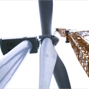 Подъем ветрогенераторов на полуострове Пакри. Eesti Energia