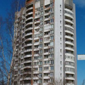 "Свечка" района Пельгулинна. Март 2007 года.