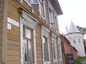Прошлое и настоящее мирно уживаются в ростовской топонимике.