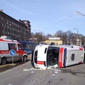 Авария вблизи кинотеатра "Космос", 18 марта 2013 года
