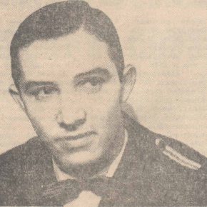 ... Весь в заботах молодой хозяин нового бара.