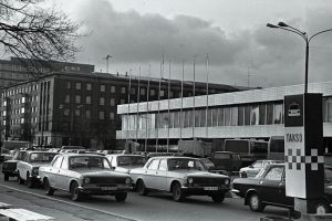 Такси. ФОТО: Albert Truuväärt, Eesti Filmiarhiiv