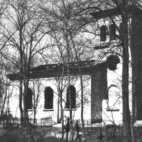Капелла на Римско-католическом кладбище Таллинна накануне сноса в 1955 году.