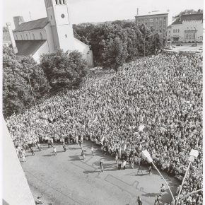 Митинг на площади Вабадузе 20 августа 1991 года - за считанные часы до восстановления государственной независимости.