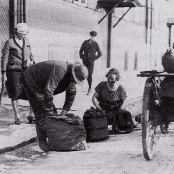 Торговля, услуги и повседневная жизнь Каламая в 1930-е годы